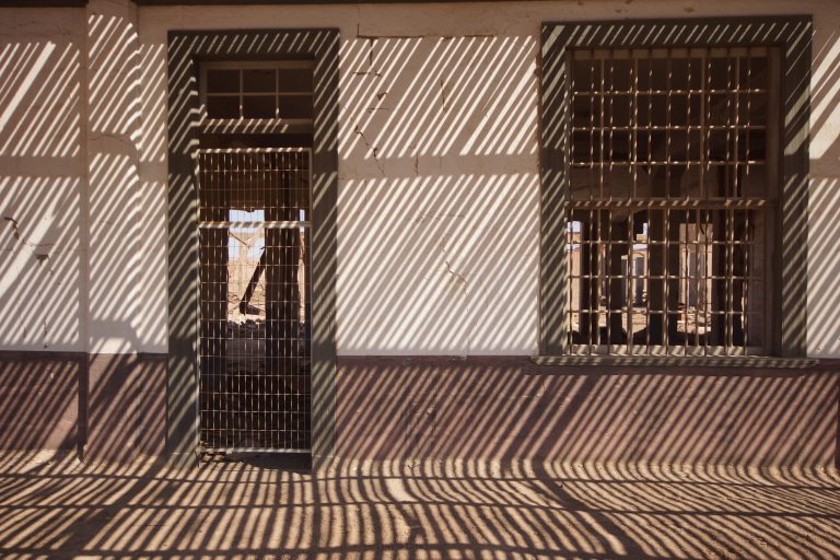 onderaan00031 spookstad streepjes