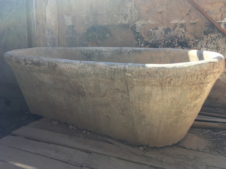 onderaan00032 spookstadbadkuip